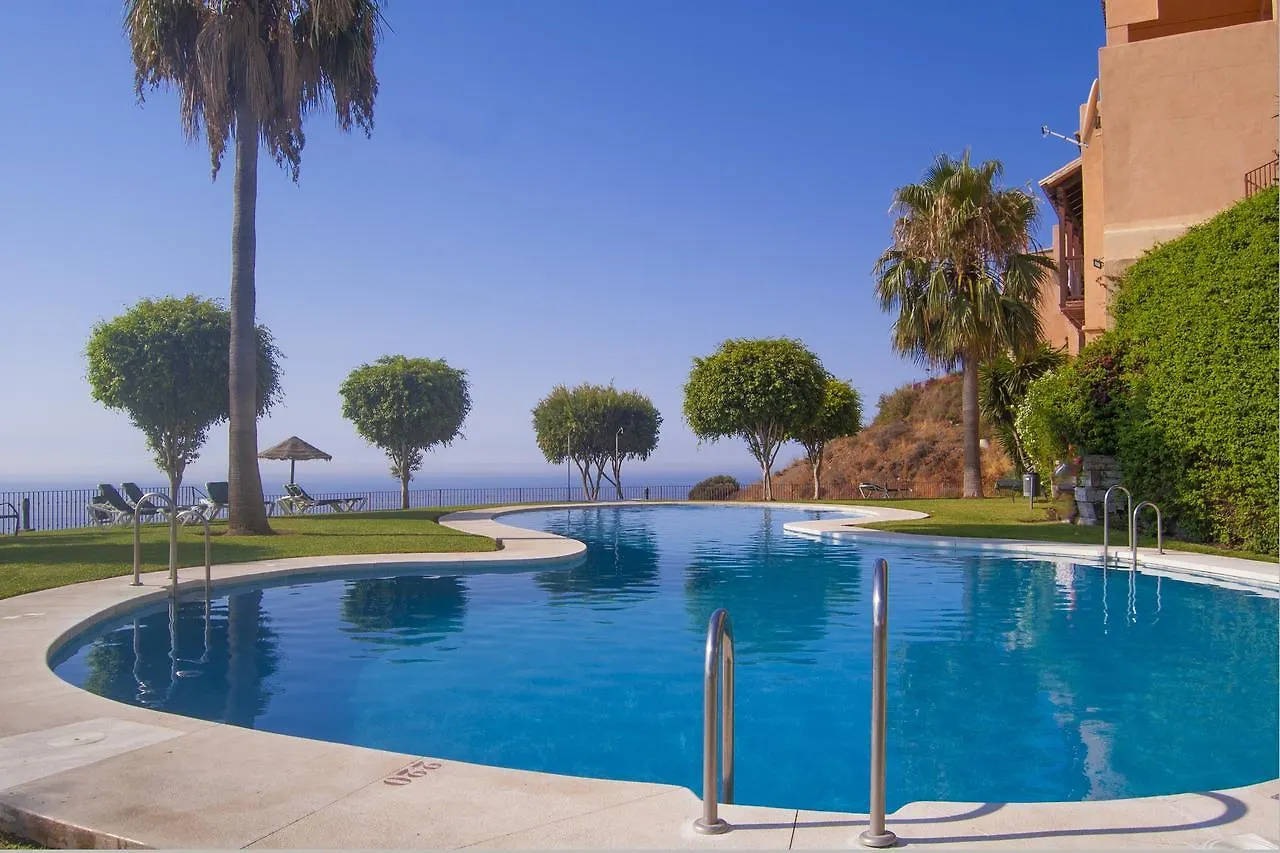 Stunning 4 Bed Duplex In Calahonda With Sea Views Apartment Marbella
