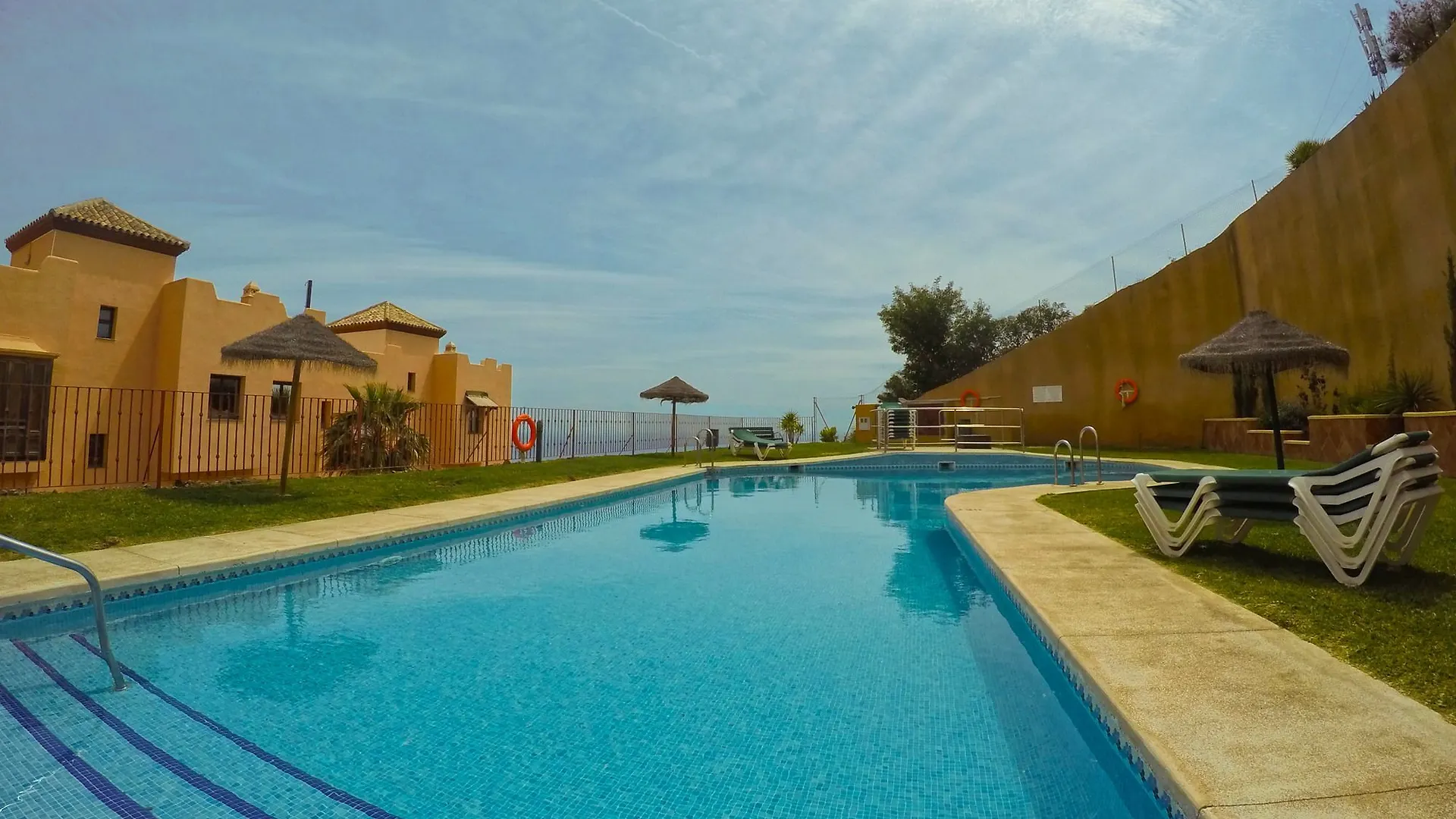 Stunning 4 Bed Duplex In Calahonda With Sea Views Apartment Marbella